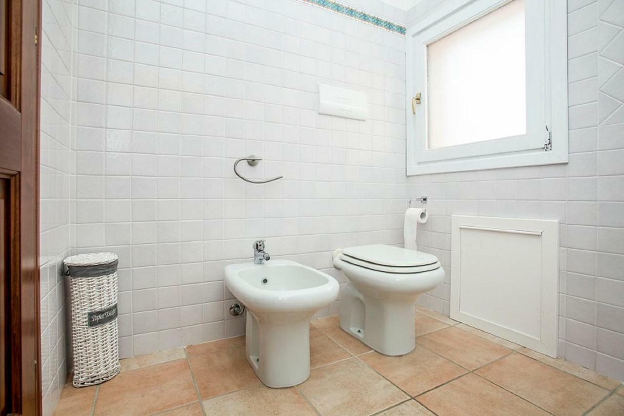 Apartamento Bilocale Via Umbria Santa Teresa Gallura Exterior foto